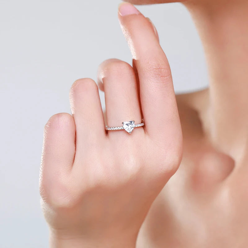 Anel Feminino Prata 925 Coração Zircônia